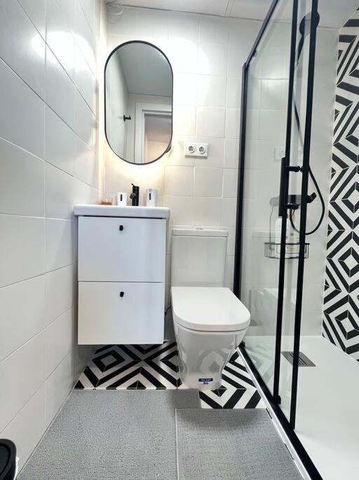 Acogedor Centro Lavapies Madrid Apartment ภายนอก รูปภาพ