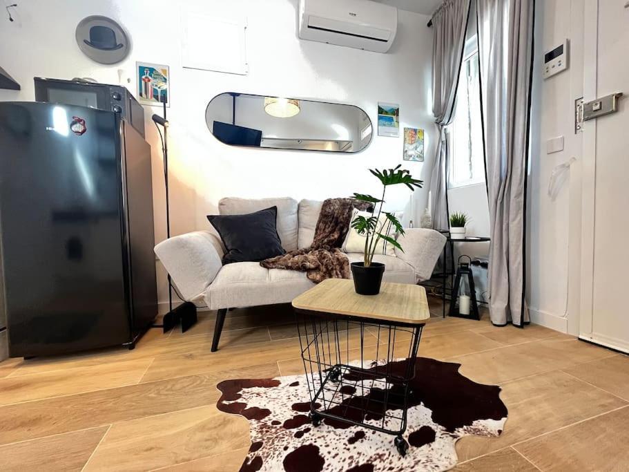 Acogedor Centro Lavapies Madrid Apartment ภายนอก รูปภาพ