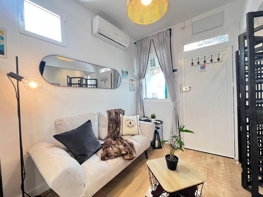 Acogedor Centro Lavapies Madrid Apartment ภายนอก รูปภาพ